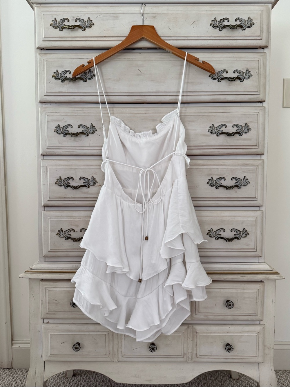 Saints + Secrets White Ruffle Romper - Picture 5 of 8